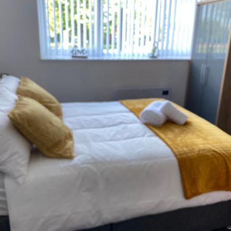 2A Spv Double En-Suite Room Wakefield Exteriör bild